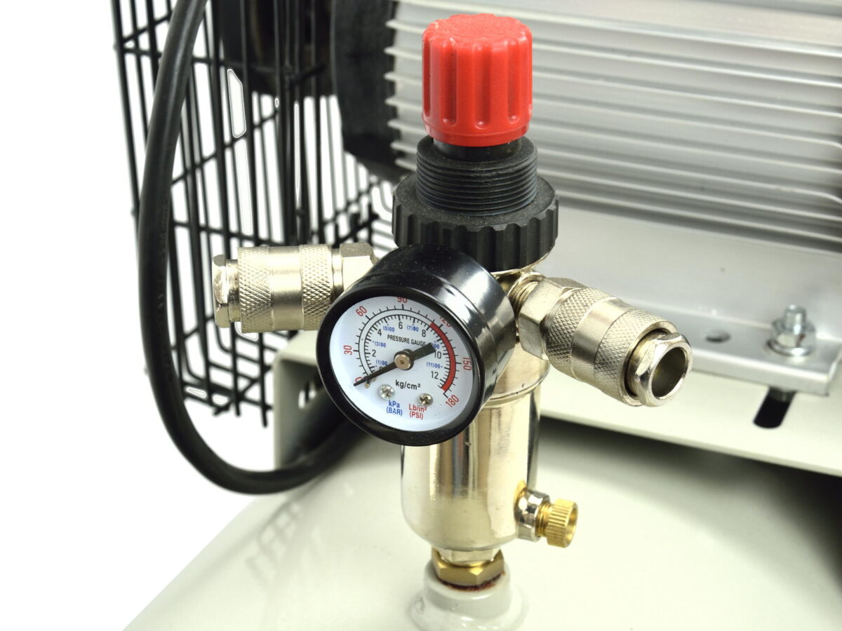 Kompressor 100L 390L/min Garaažiseadmed
